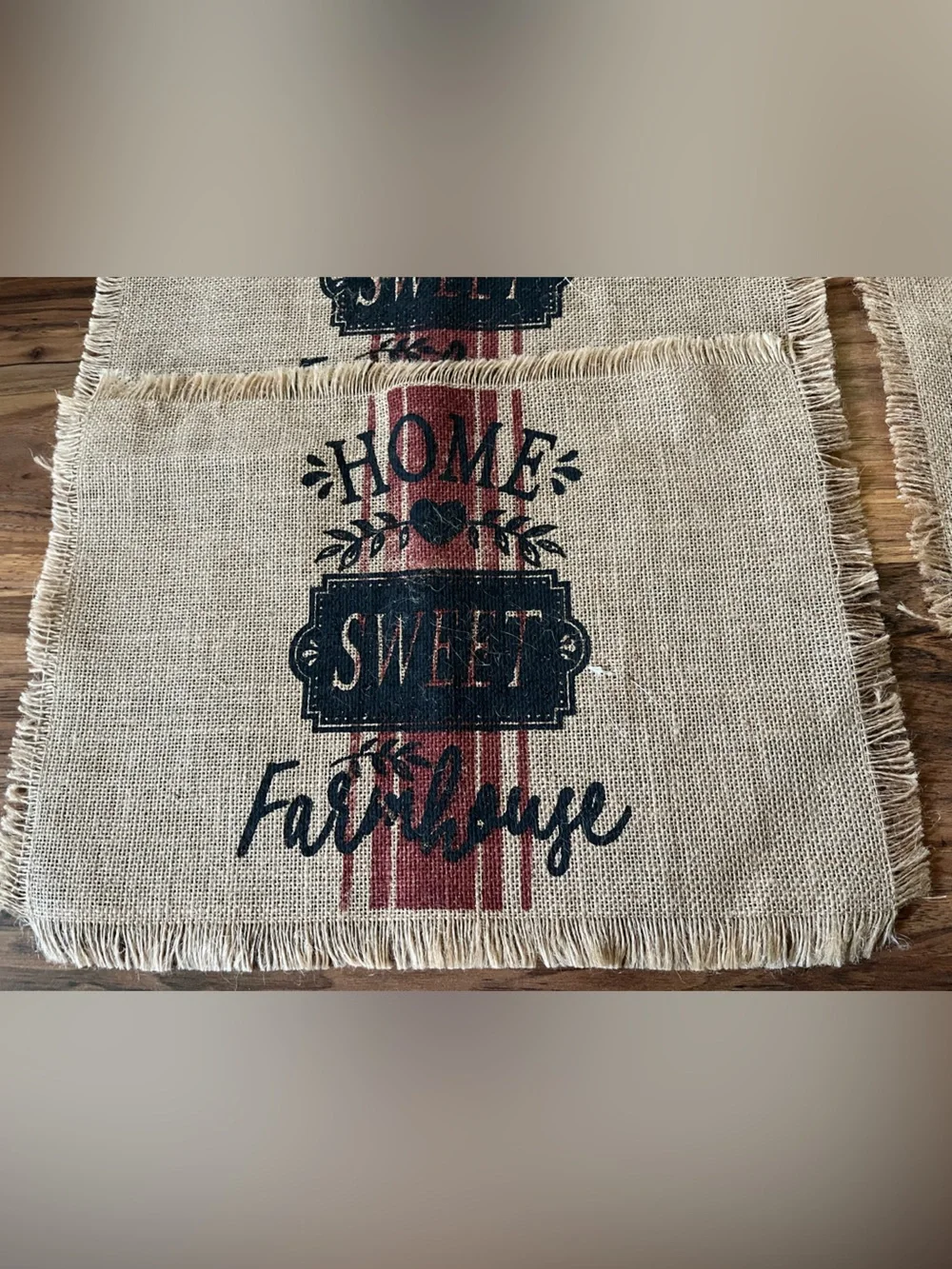 Farmhouse Burlap Placemats - Set of 4
